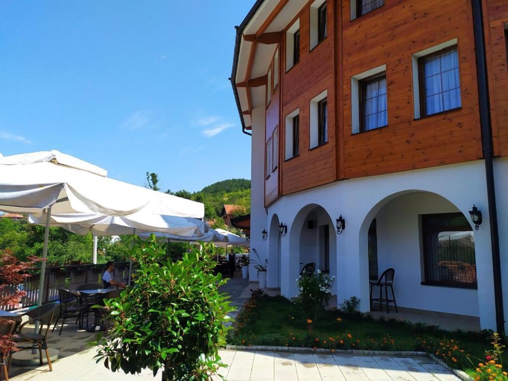 Rajska Banja - Banjska Zvecan Exterior foto